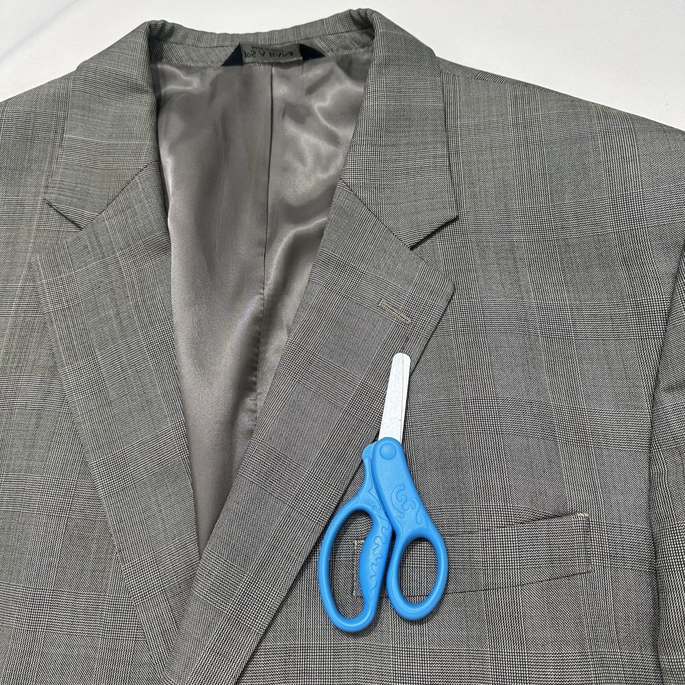 Jos. A. Bank Gray Check Wool Men's Blazer 48 Regular Single-Breasted Two-Button - Picture 11 of 15